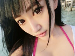 痒快进来我受不了了 我与女友放学后在教室
