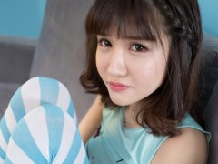 别舔那里好酥好麻 谁喝过女友的尿 愧在前女友脚下的奴