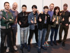 COLDPLAY�����ģ���Һ� �����������ں�̨�̵�