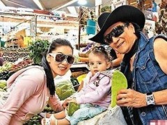 л����С49��Ů�ѷ������������ģ������سԴ���β�������