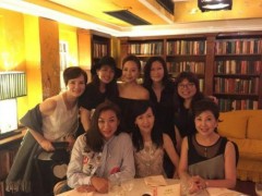 《鉴证实录》主演20年聚首 女演员保养有方美丽依旧