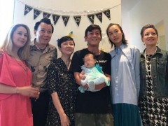 陈冠希女儿正面照首曝光 个性眉毛神COPY爸萌翻