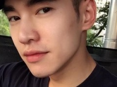 乱回答遭张书豪怒谯 Siri一秒变乖给正解
