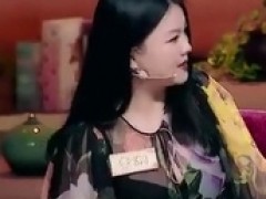 《饭局的诱惑》李湘曝女星耍大牌 网友翻出证据指向她