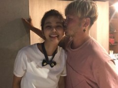 KID壁咚女神玩亲亲 正妹竟然“不是女友许维恩”