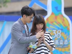 “小乐”吴思贤坦言不排斥姐弟恋 曾耍浪漫送女友99朵玫瑰