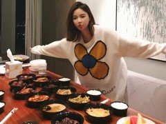 王思聪前女友怀孕 雪梨怀孕登热搜榜首