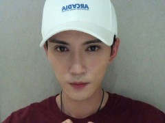 徐正溪有女友了吗 绯闻女友史只承认过周丽淇